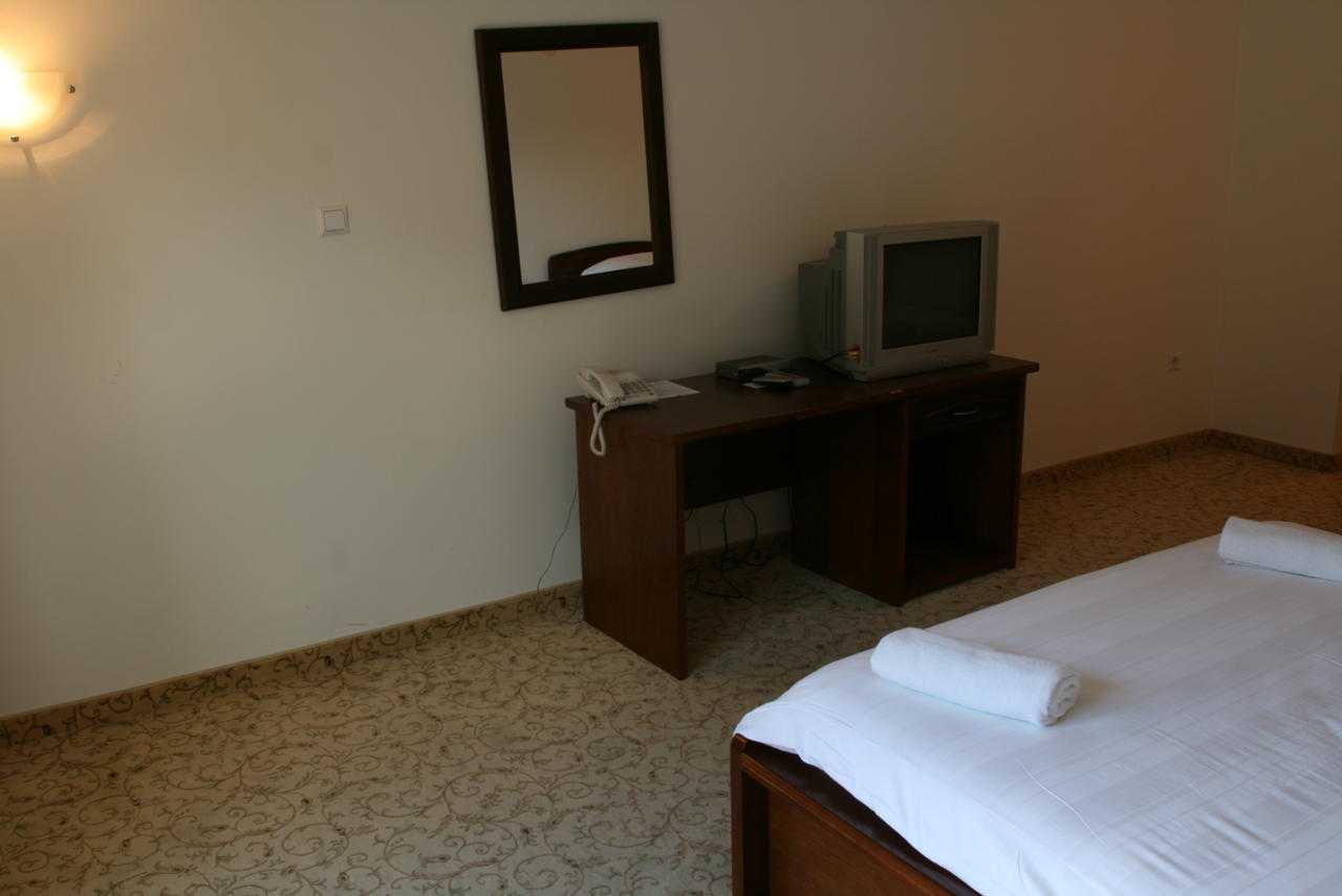 Motel Maksumic Jablanica Quarto foto